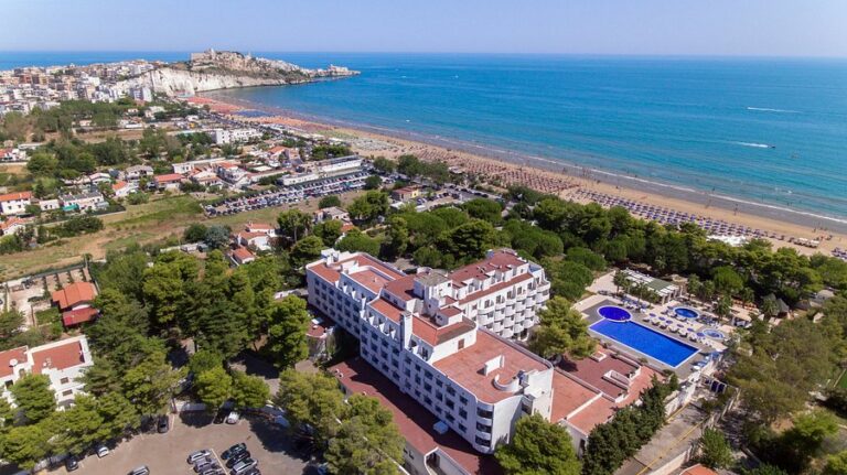 bucket cbfc514ab filep 1 768x431