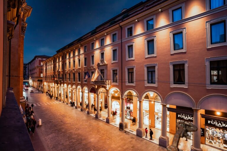 bucket e1f5ba894 filep 1 768x512