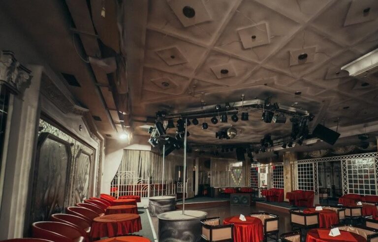 bucket 773f3be56 rae8 interior JOSEPHINE Night Club music hall 2025 06 768x492