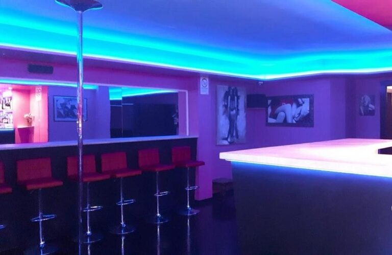 bucket d639a7070 c2ce Night Club Marilyn Olbia photo 768x499